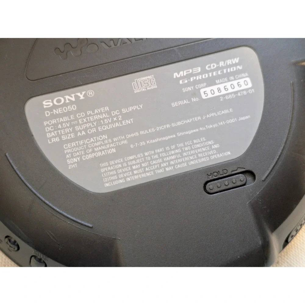 Sony PSYC CD Walkman D-NE050 Portable CD Player Black MP3 G-Protection Working‎
